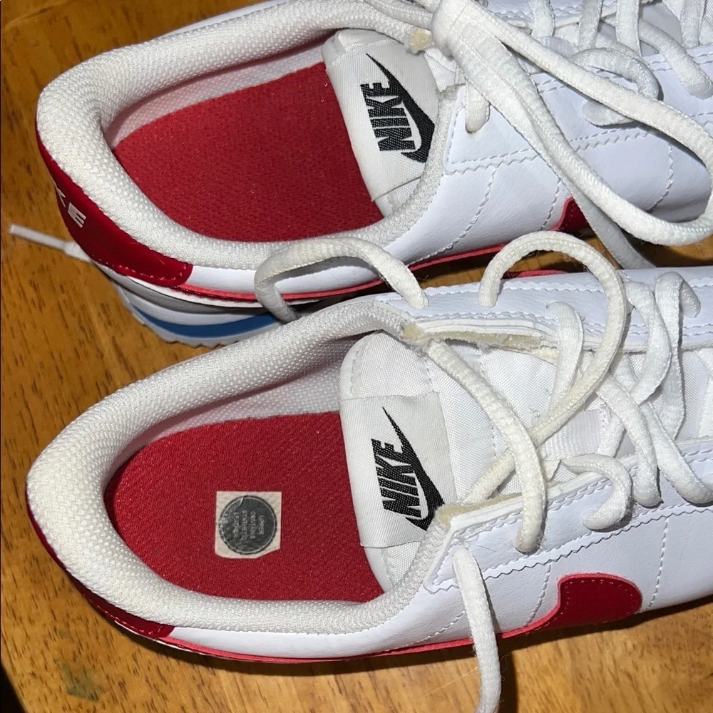 Nike Kids White and Red Cortez Sneakers Youth 4Y NO BOX but NEW